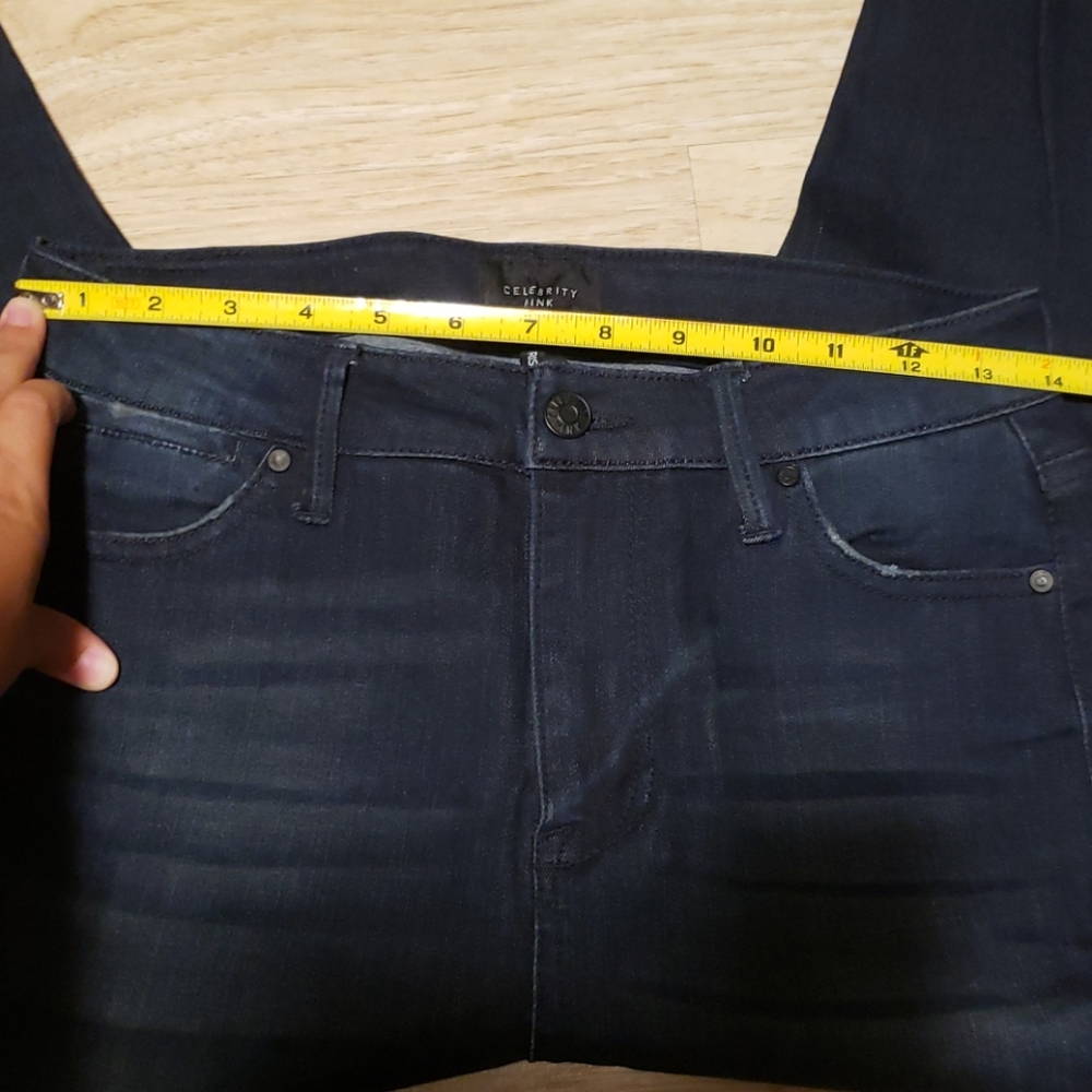 Jeans - Picture 4 of 6
